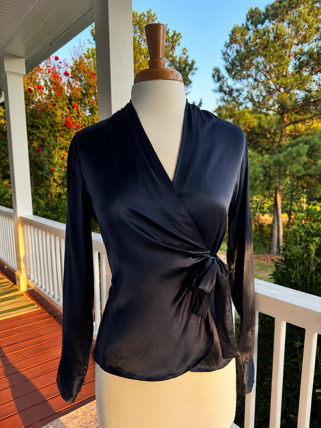 The Limited 100% Silk Wrap Blouse Women's Small Navy Long Sleeve Tie Front Top