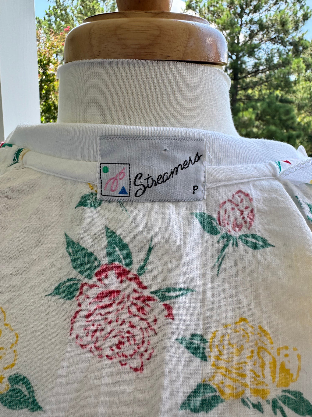Vintage 1980s Streamers Shorts Set