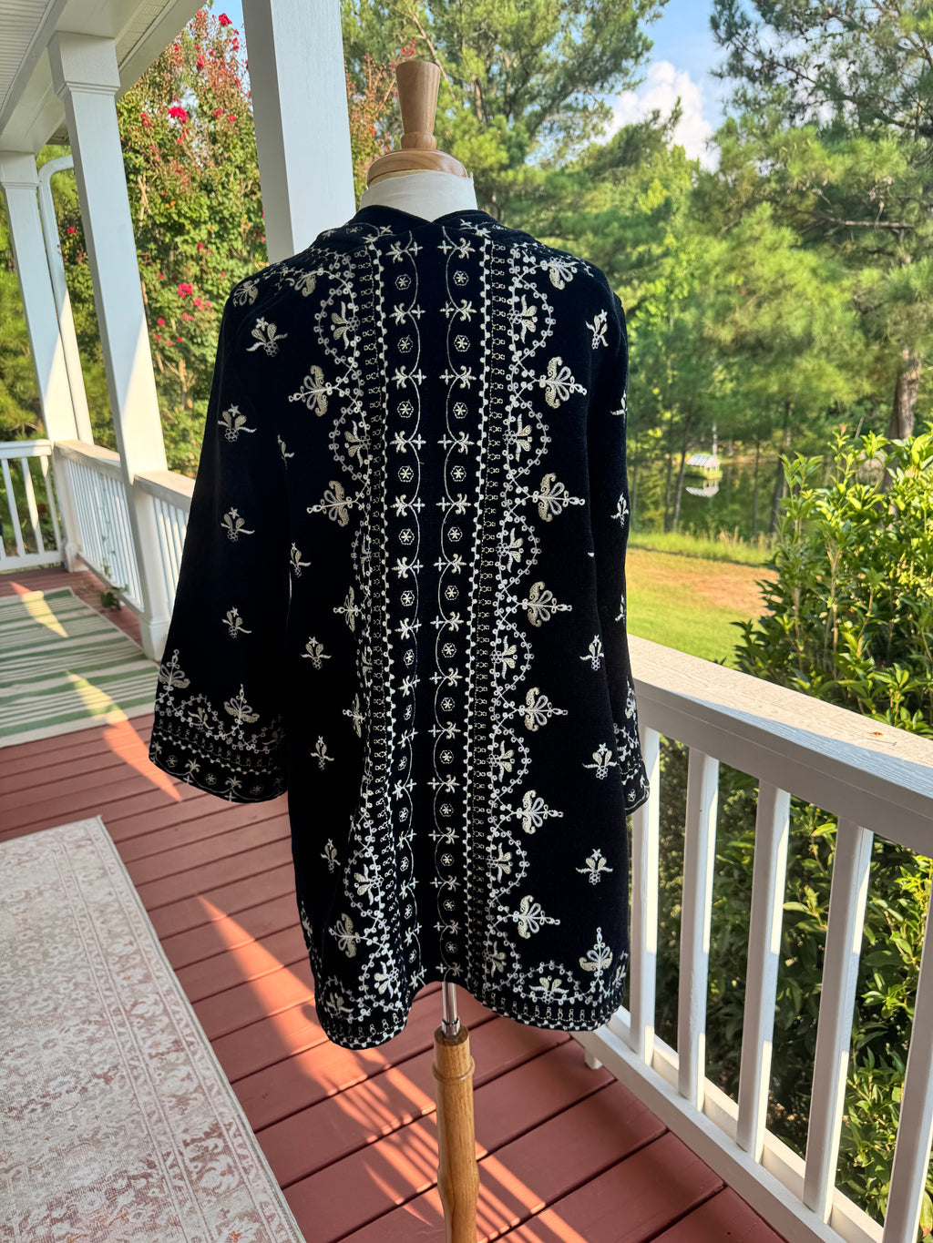 Soft Surroundings Embroidered Open Front Jacket