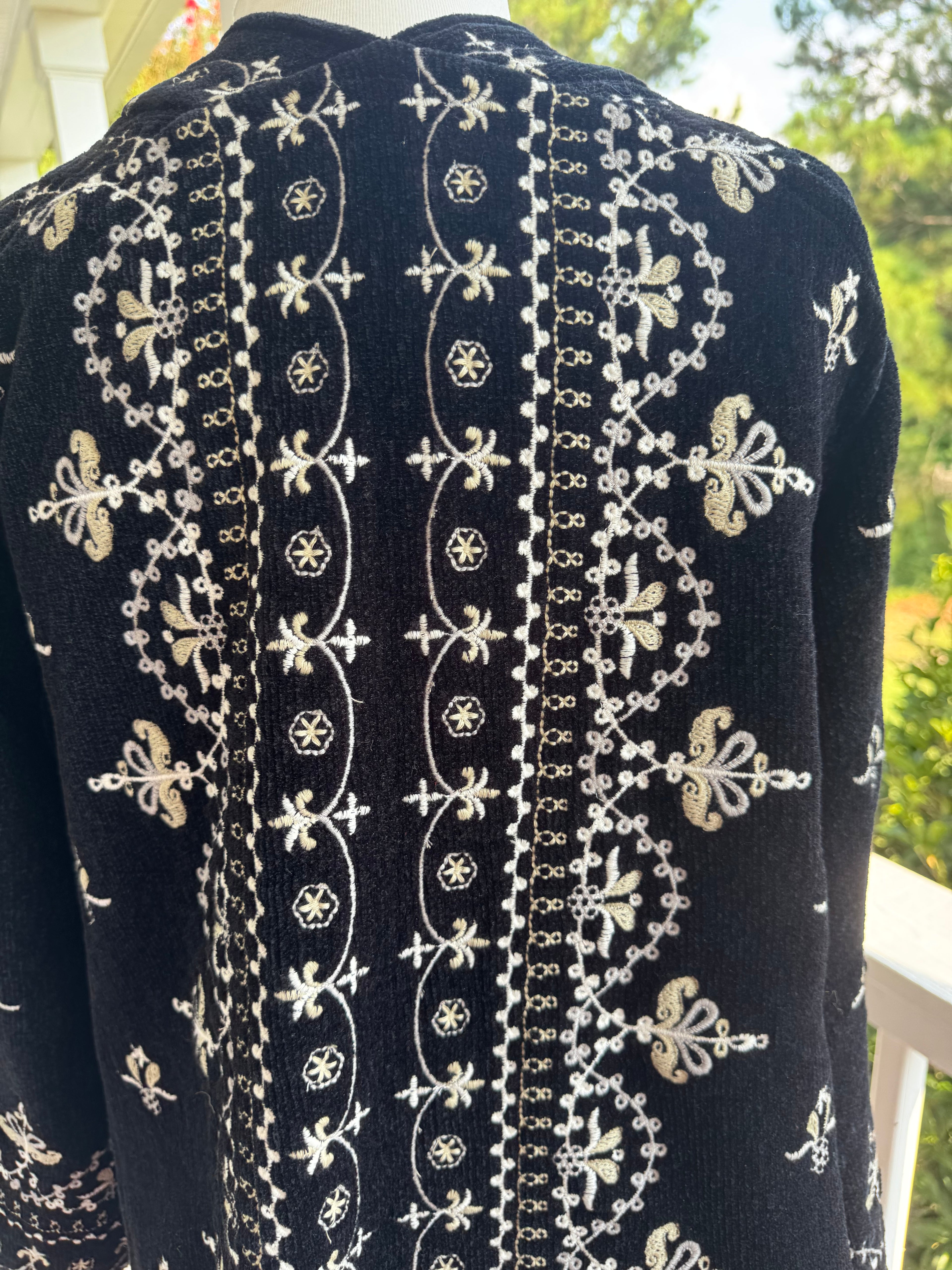 Soft Surroundings Embroidered Open Front Jacket
