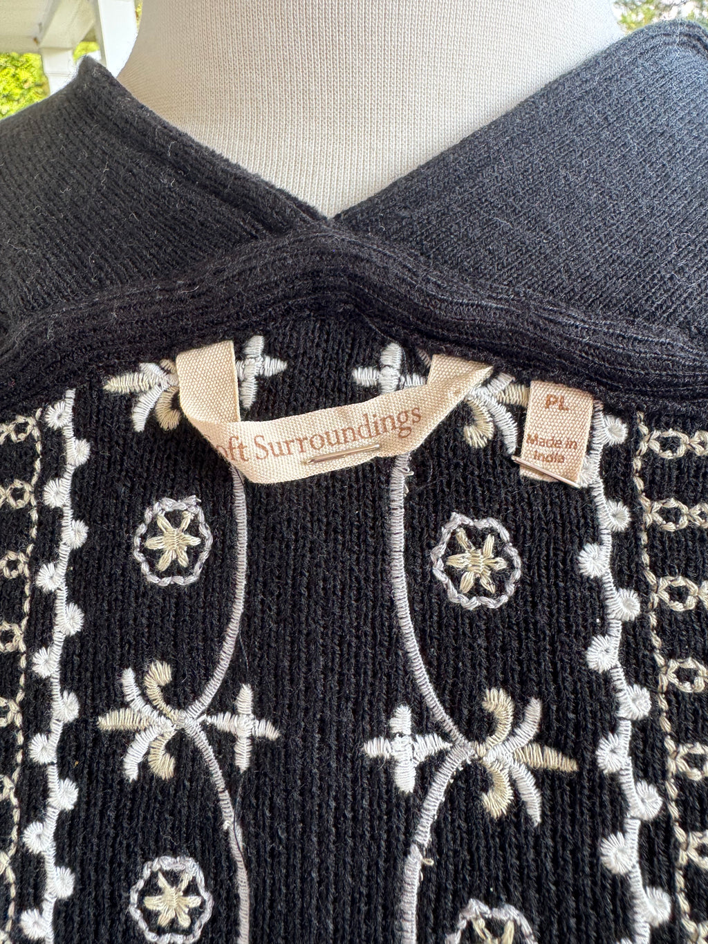 Soft Surroundings Embroidered Open Front Jacket