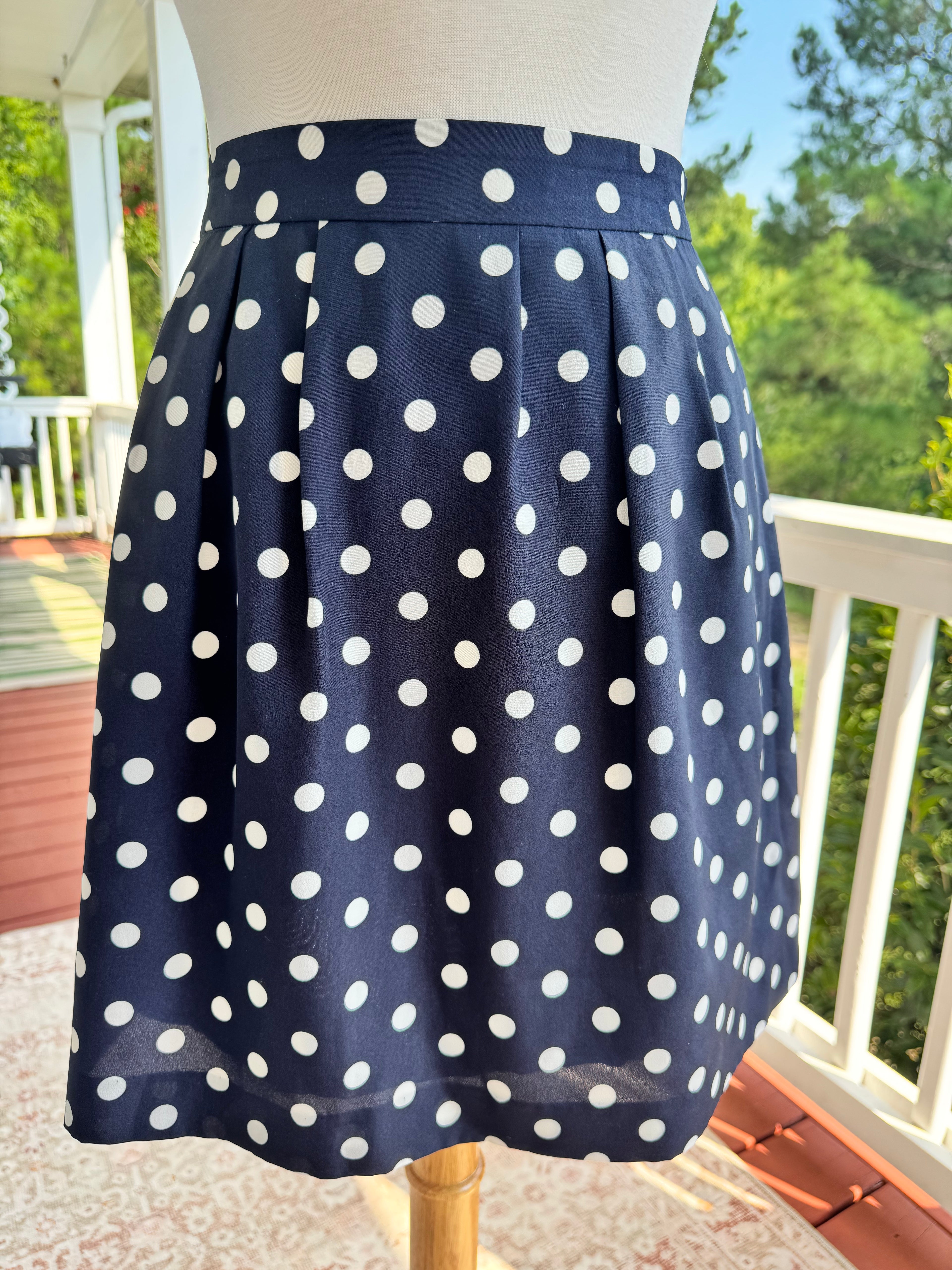 J. Crew Navy White Polka Dot Skirt Women's Size 4 Pleated A-Line