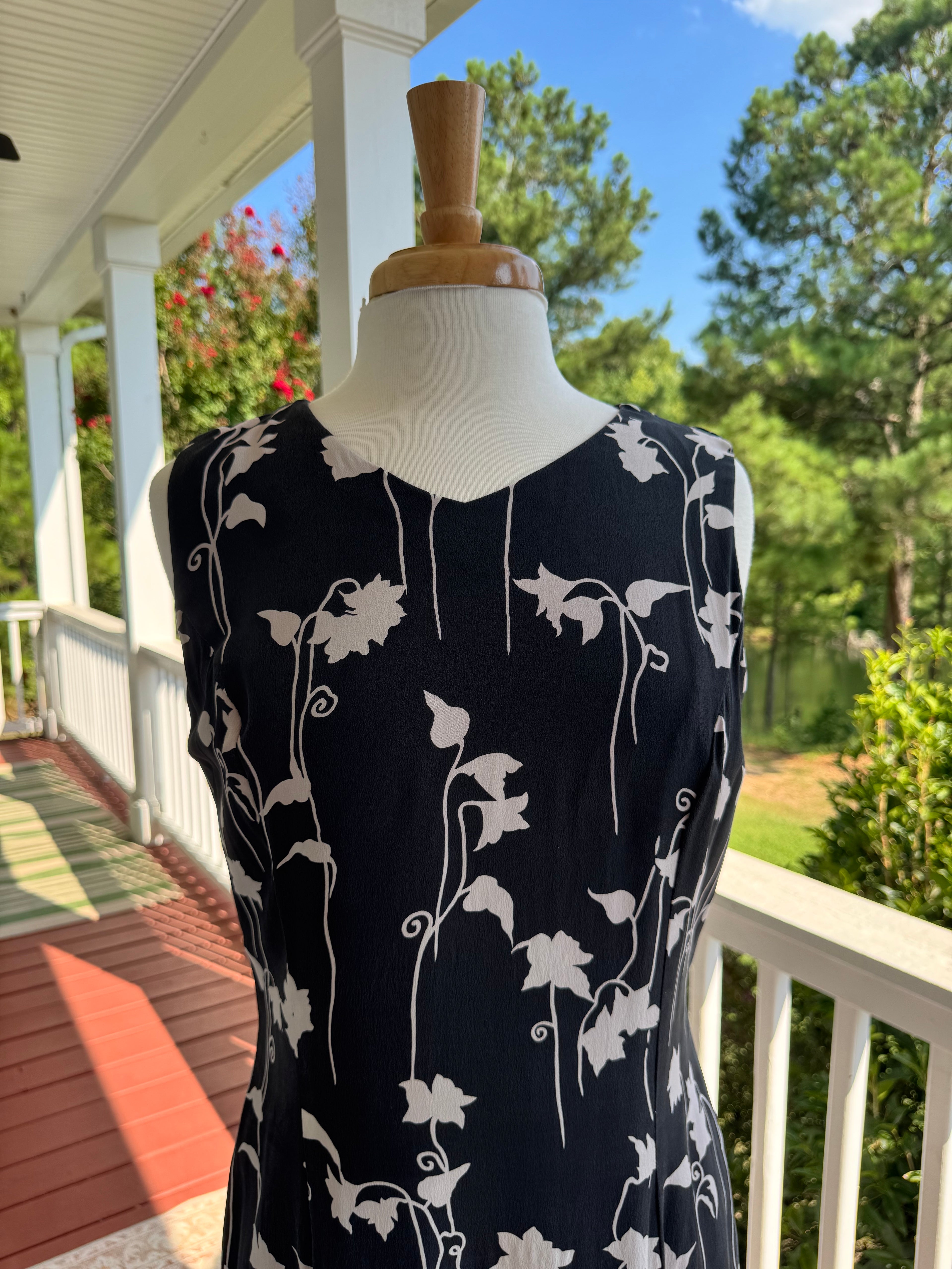 Vintage 1990s Patrick Collection 100% Silk Black & White Floral Sheath Dress