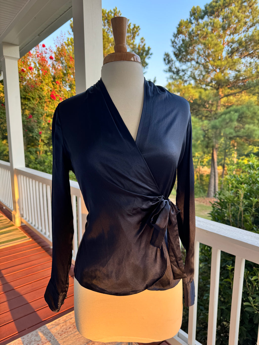 The Limited 100% Silk Wrap Blouse Women's Small Navy Long Sleeve Tie Front Top
