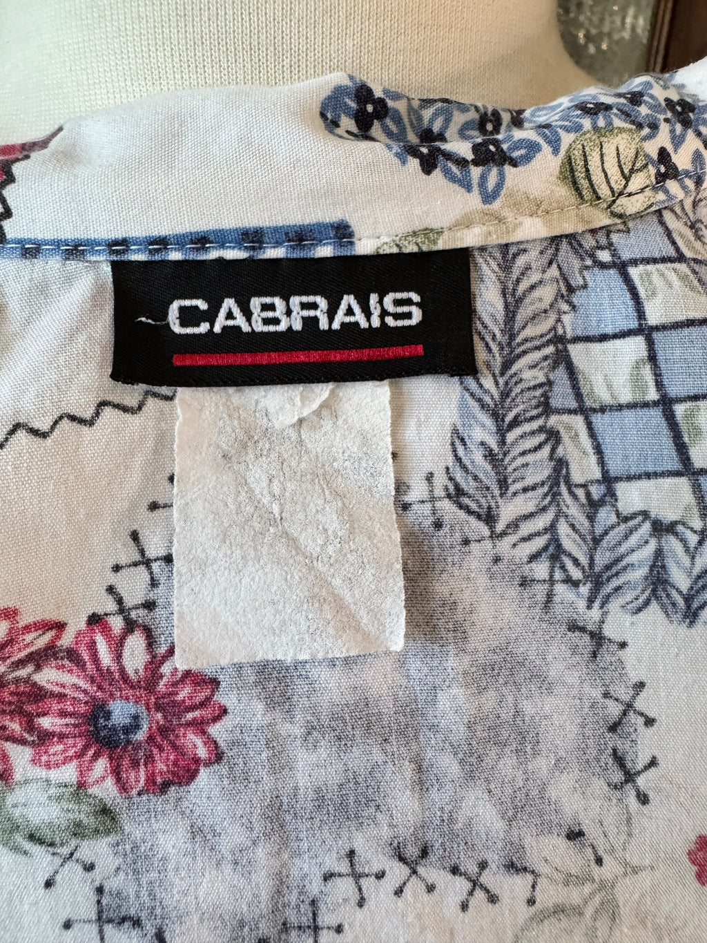 Vintage 1980s Cabrais Patchwork Quilt Print Shirt Blouse Cottage Americana Floral