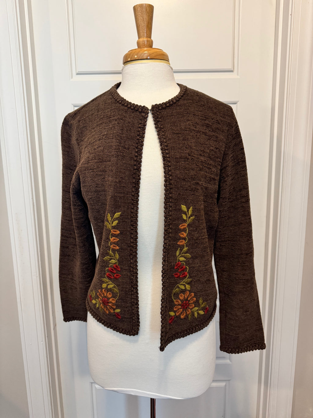 Vintage Koret Brown Embroidered Floral Cardigan Medium
