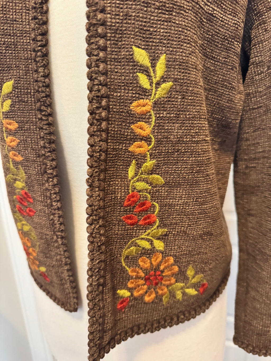 Vintage Koret Brown Embroidered Floral Cardigan Medium