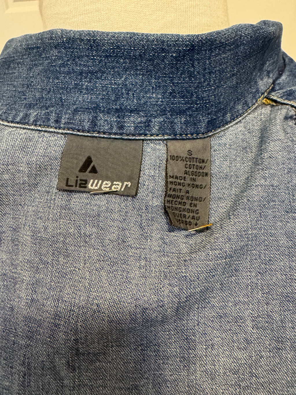 Vintage 90s LizWear Liz Claiborne Denim Shirt Women's Small