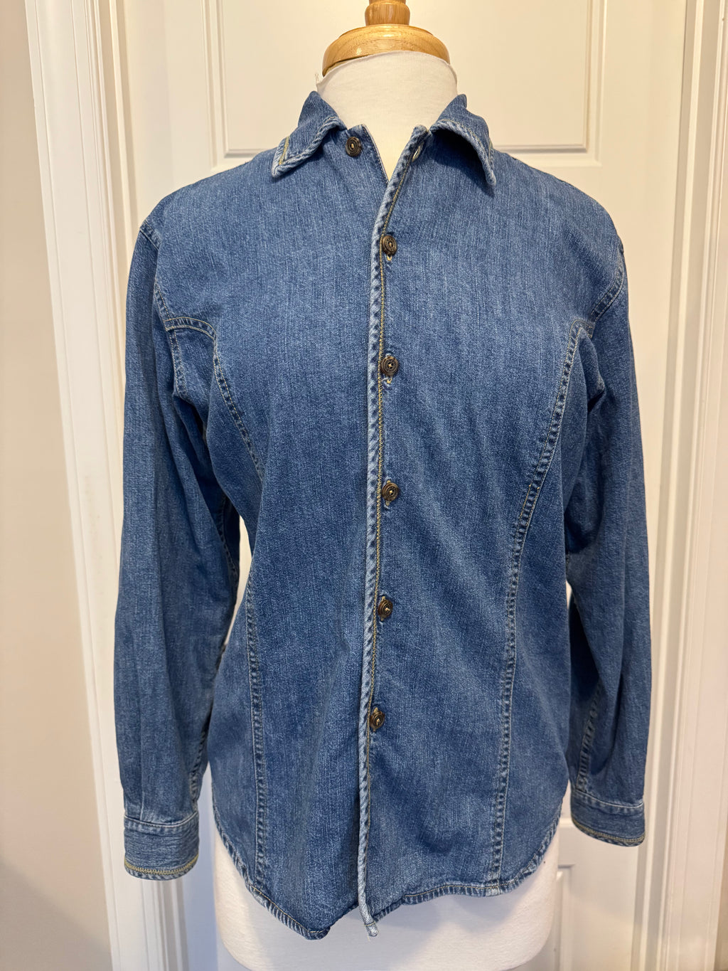 Vintage 90s LizWear Liz Claiborne Denim Shirt Women's Small
