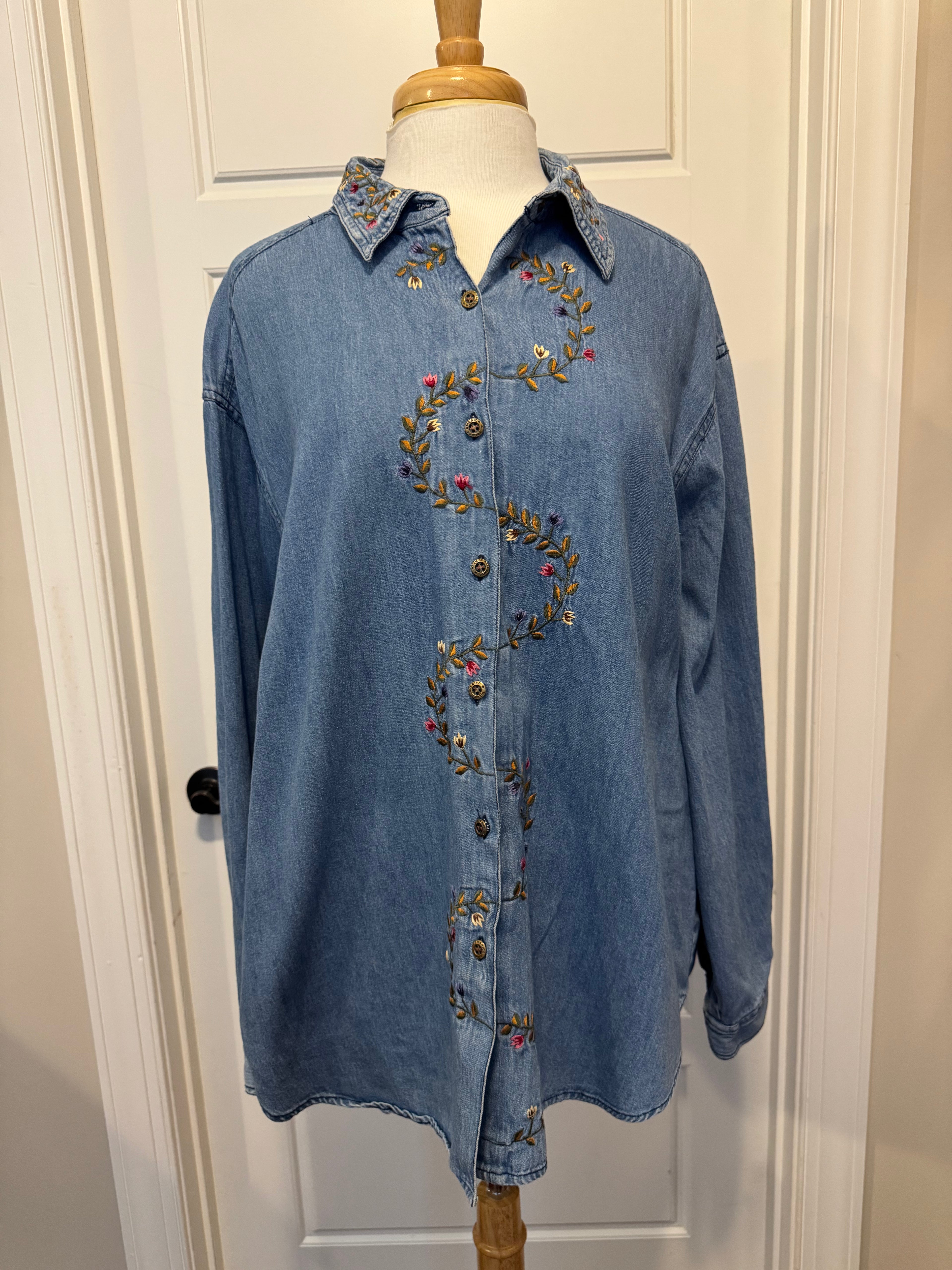 Vintage 1990s Talk of America Embroidered Denim Shirt Women's 22 Floral