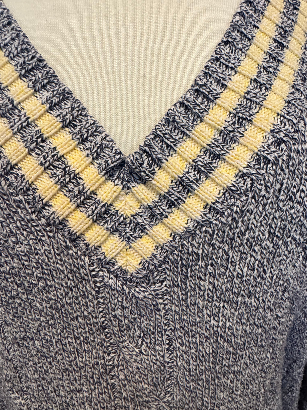 Vintage IZOD Navy Marled Cotton Varsity V-Neck Sweater Large Made in USA