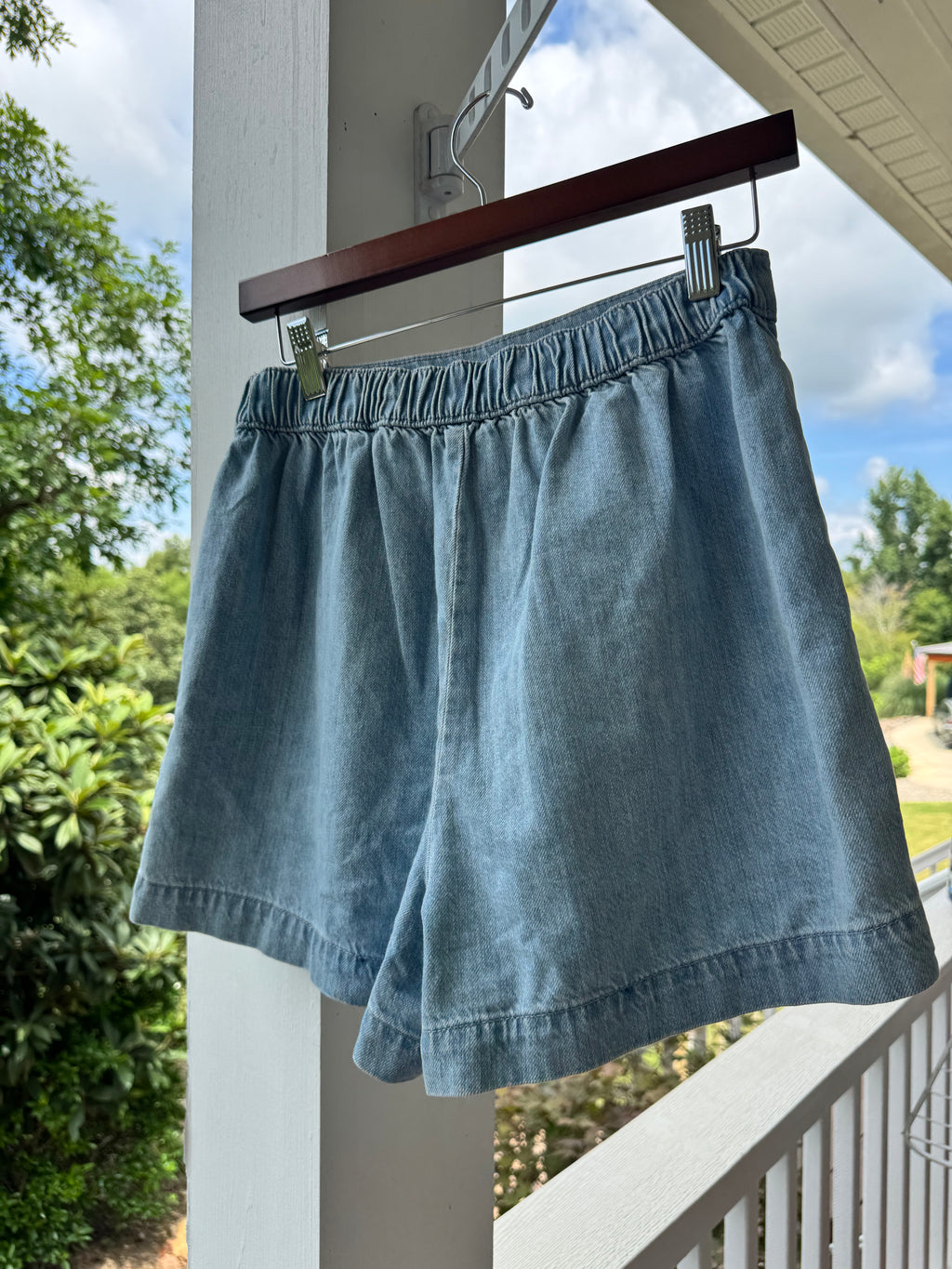 NWT Madewell Chambray Pull-On Shorts