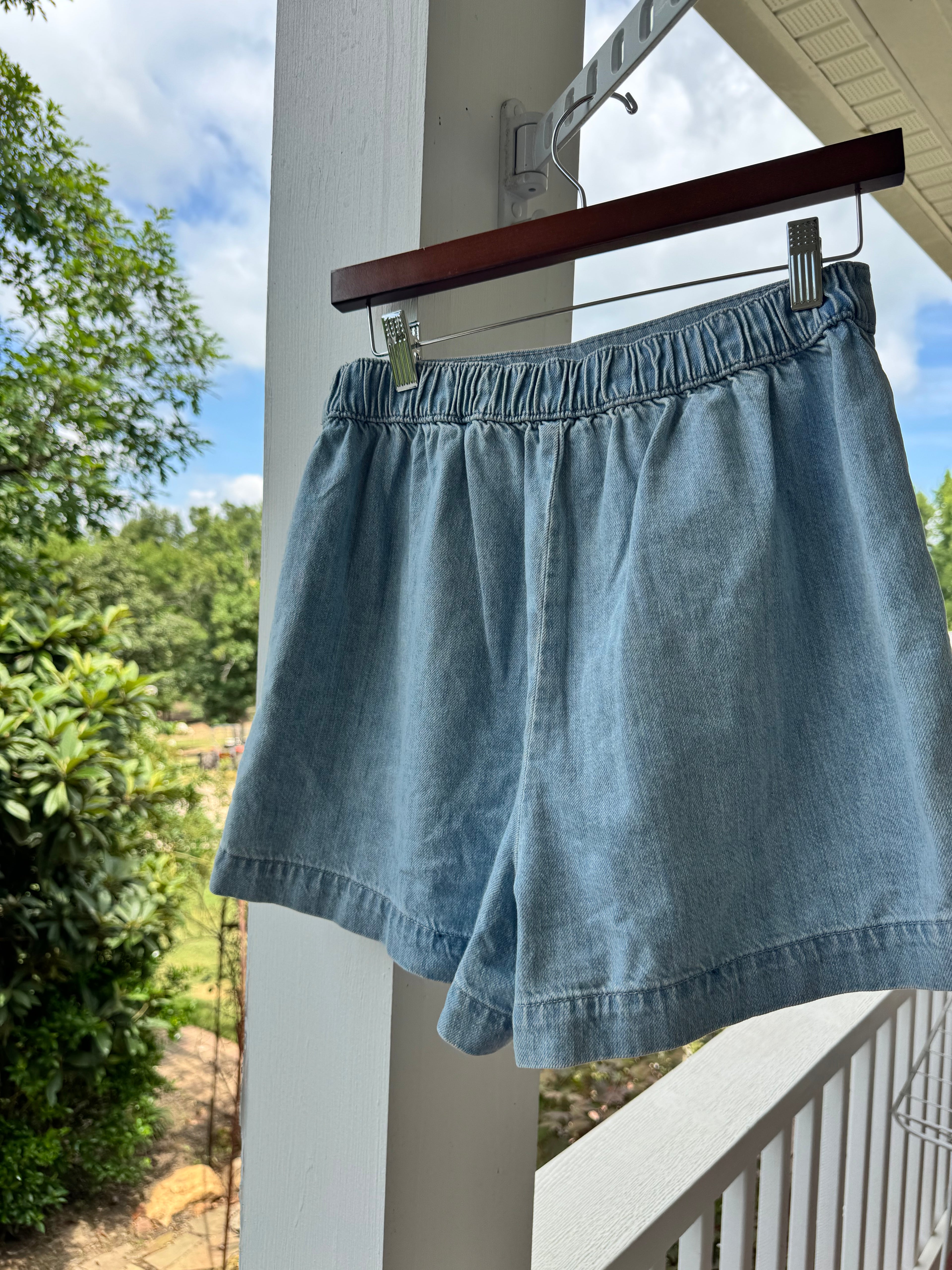 NWT Madewell Chambray Pull-On Shorts